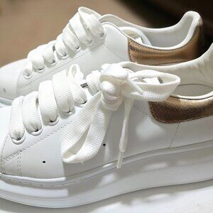 Alexander Mcqueen